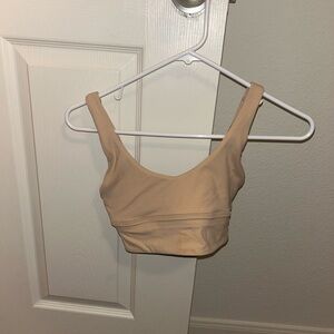 tan lululemon sports bra